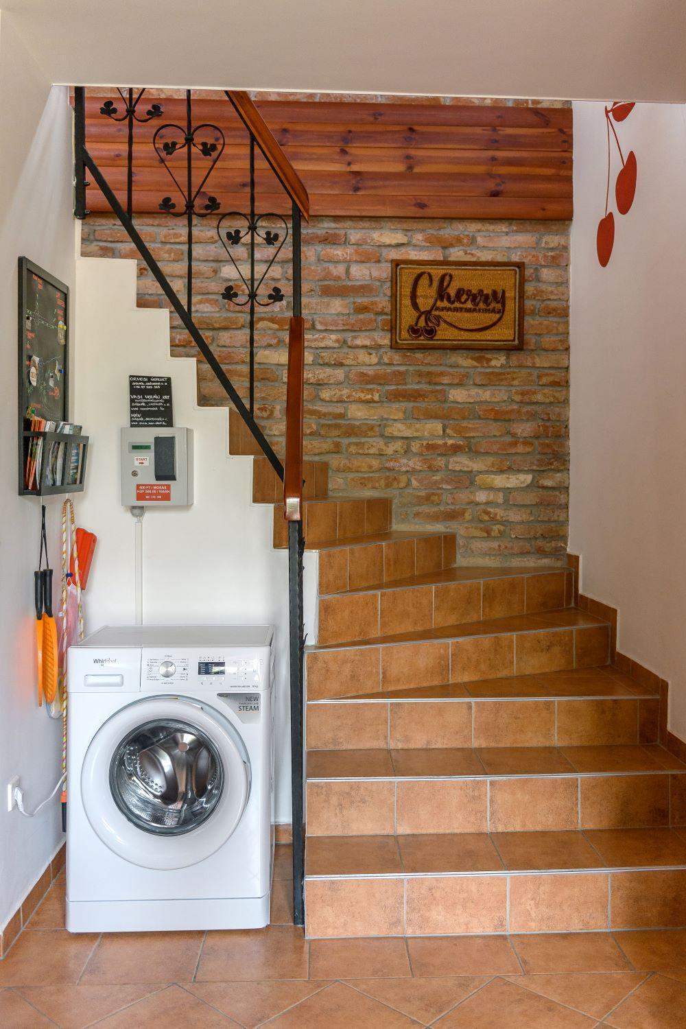 Cherry Apartmanház Sárvár Esterno foto