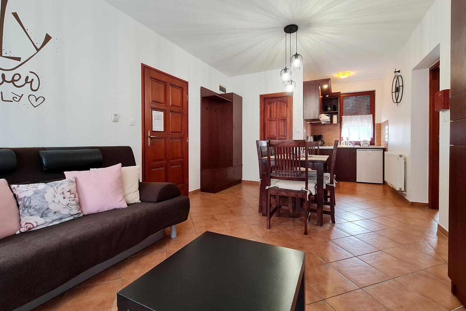 Cherry Apartmanház Sárvár Esterno foto